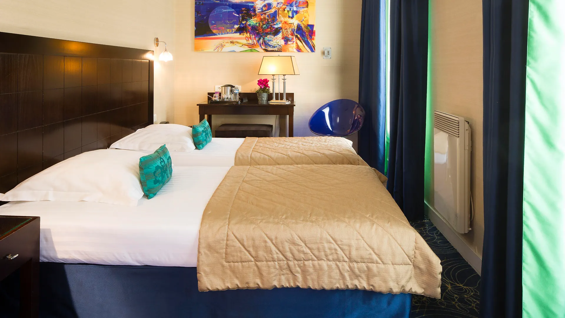 Western Anjou Lafayette Hotel 3*
