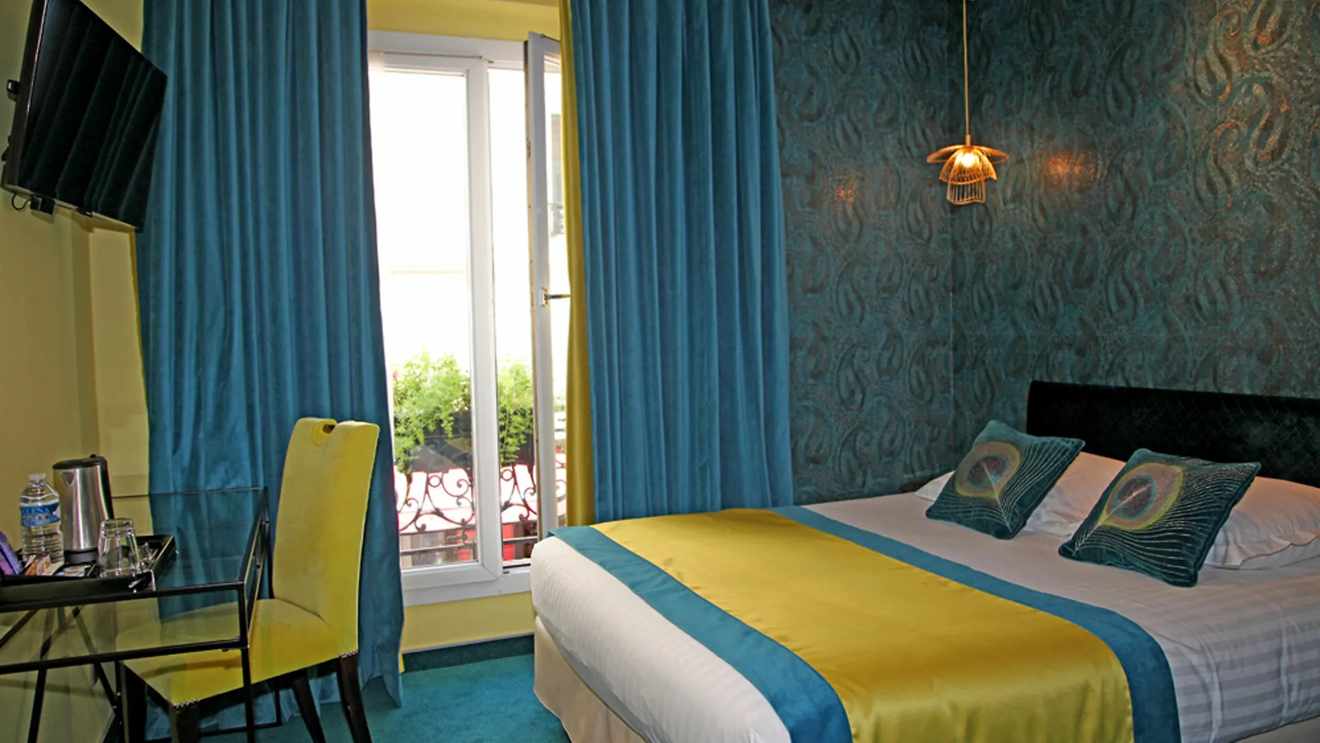 Western Anjou Lafayette Hotel 3*